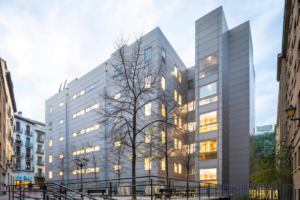 Lee más sobre el artículo FINALISTA Mejor iniciativa de rehabilitación edificatoria en Aragón: Rehabilitación Edificio Juzgados Zaragoza de Margen Arquitectos