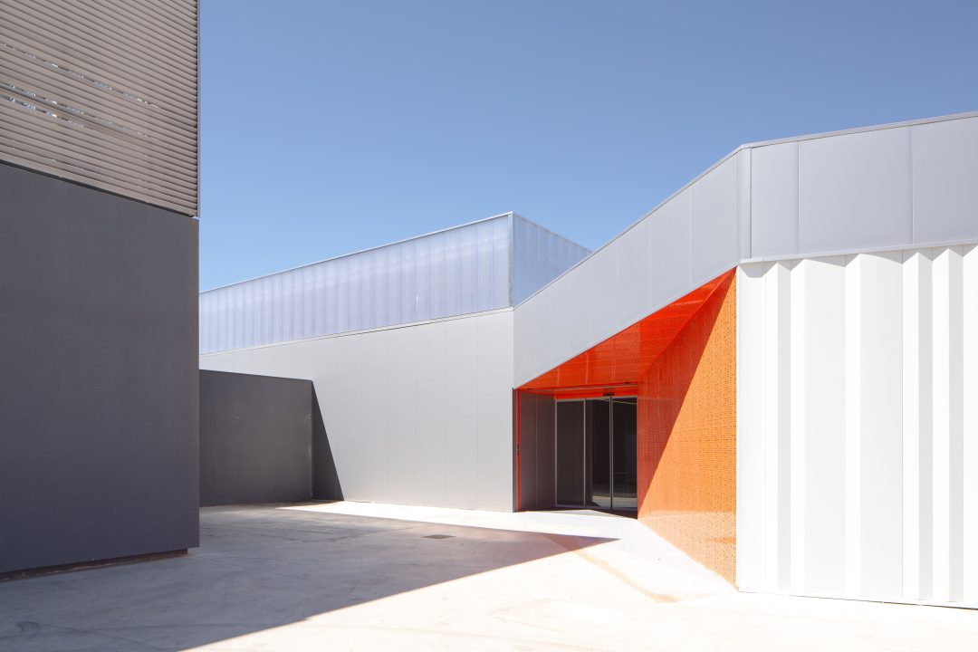 FINALISTA Mejor Iniciativa Pública en Edificación: Centro Joven “El Faro” de El Burgo de Ebro (Zaragoza) de Grupo Gen Arquitectura S.coop. y Sergio Latre Palacios