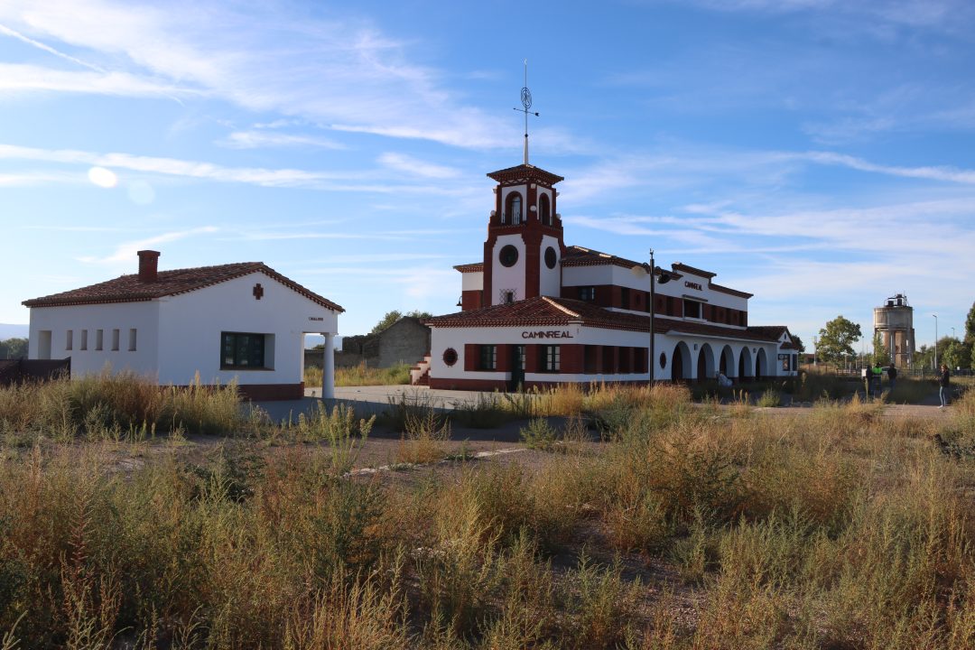Estación caminreal