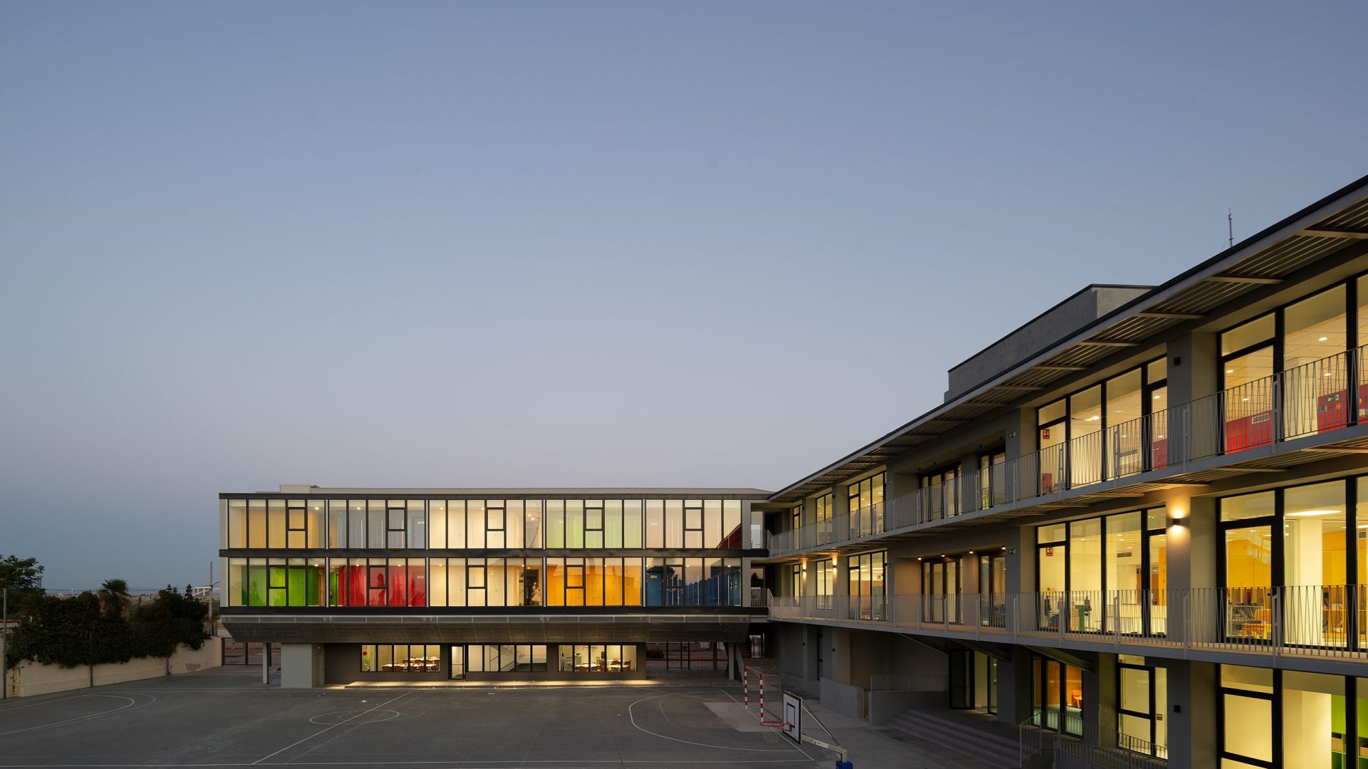 FINALISTA Mejor Dirección de Ejecución de la Obra: Dirección de Ejecución de la Obra: Reforma y ampliación del Colegio Alemán de Zaragoza de Alberto Víctor Millán, Alejandro Ferrer y Alberto Fuertes de Estudio 11