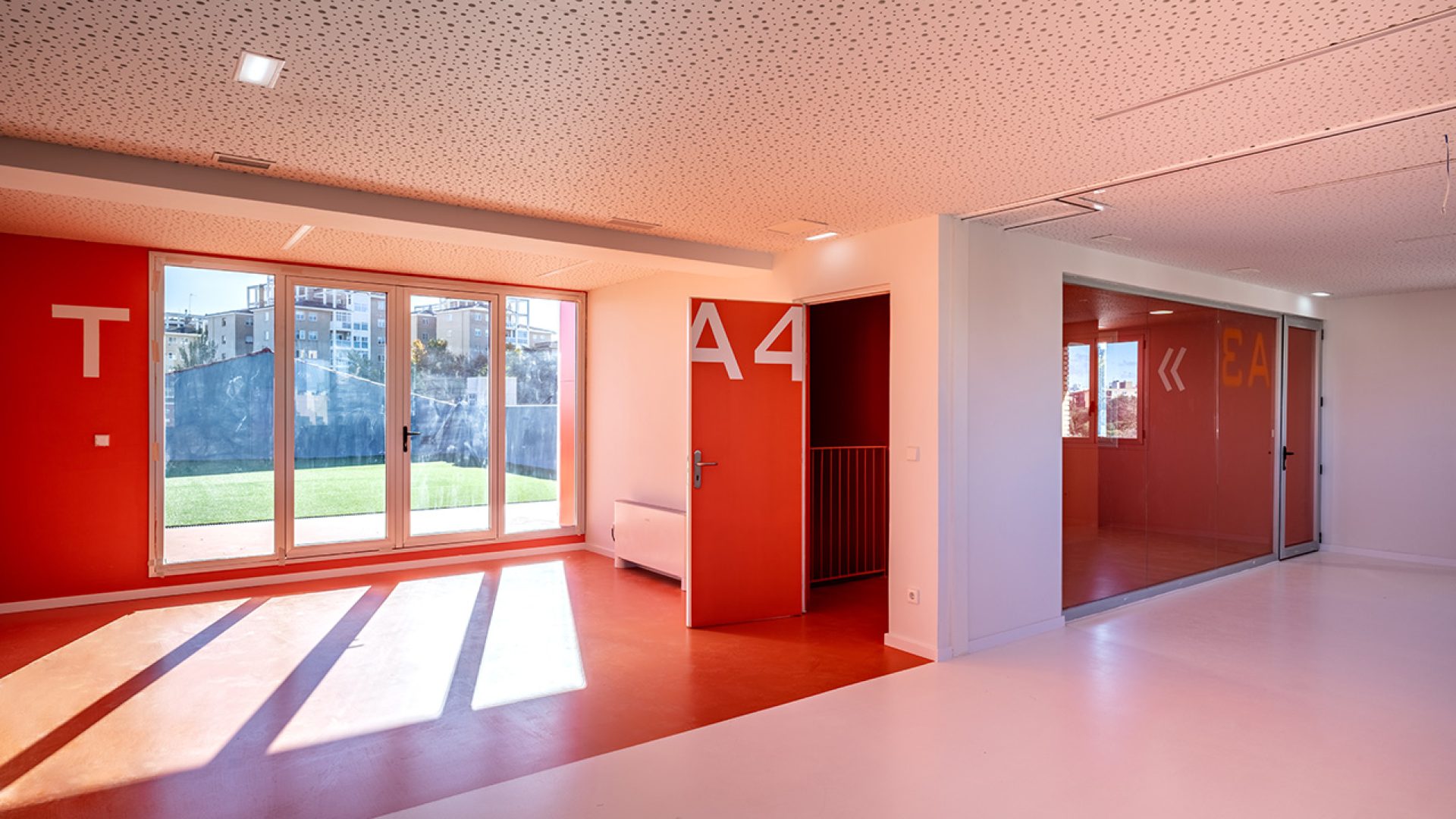 FINALISTA Mejor Iniciativa Pública en Edificación: Rehabilitación de Edifico para Centro Acogida Infancia Migrante de Patrizia Dimonte e Ignacio Grávalos