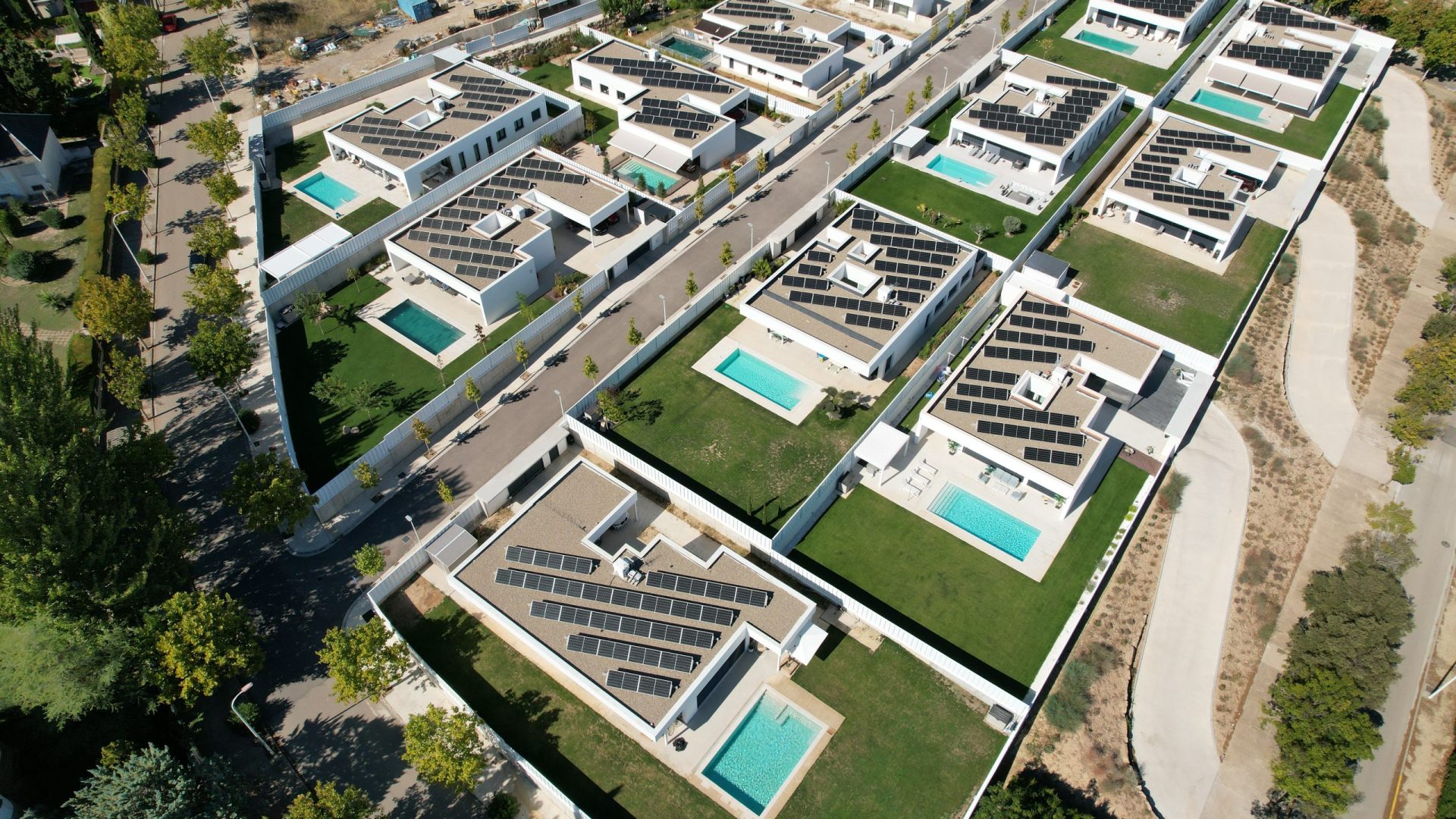 FINALISTA Mejor Proyecto de Actuación Residencial: Cohousing Las Lomas Passivhaus Premium en Zuera de ARCHI y BIONM Estudio