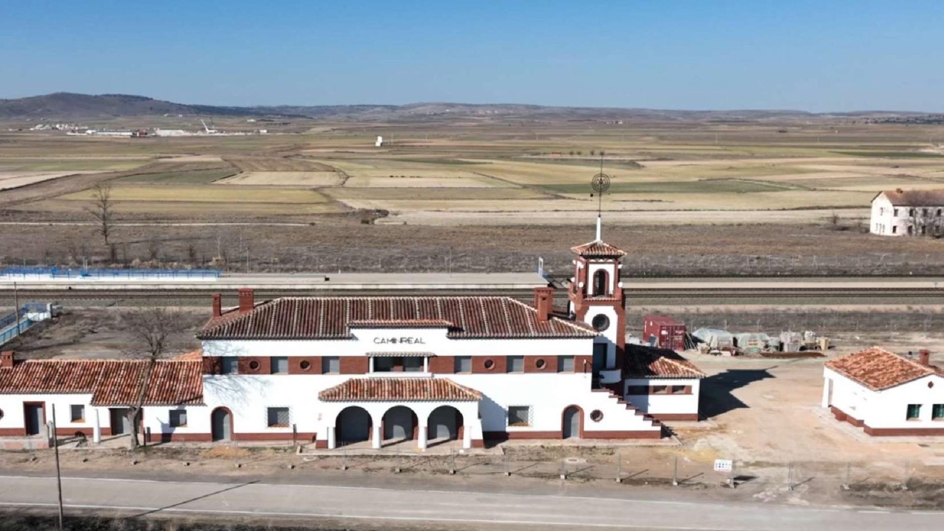 FINALISTA Mejor Actuación de Reforma, Rehabilitación o Restauración Edificatoria: Rehabilitación del Edificio de la Estación de Ferrocarril de Caminreal de Suelo y Vivienda de Aragón, S.L.U